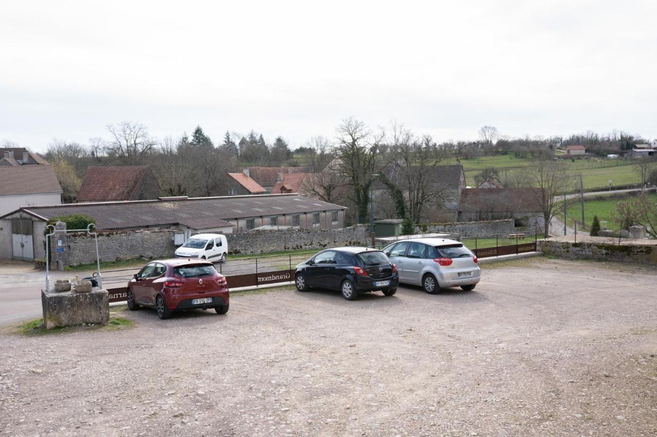 Au Coeur Des Vignes Entre Beaune Et Dijon Villa Montceau-et-Echarnant Dış mekan fotoğraf